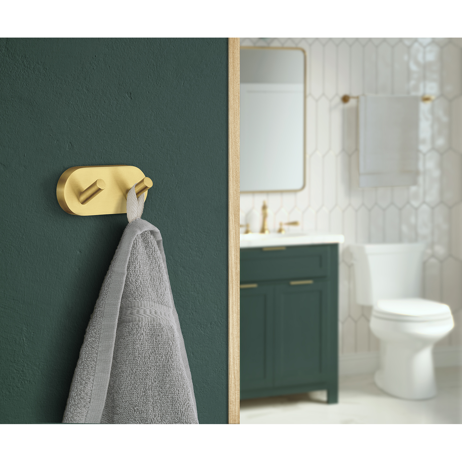 Smedbo Home Serie Badeværelsestilbehør Børstet messing WC-børste K