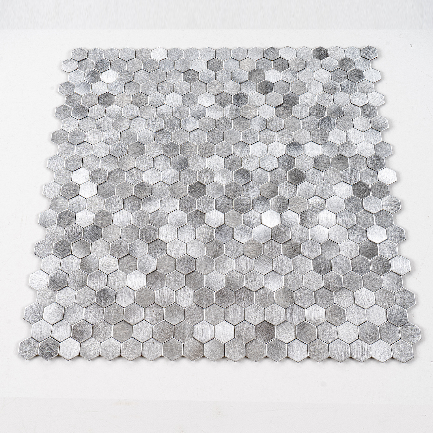 THO202604 Selbstklebendes Aluminium Mosaik Montpellier 3D Hexagon fugenlos